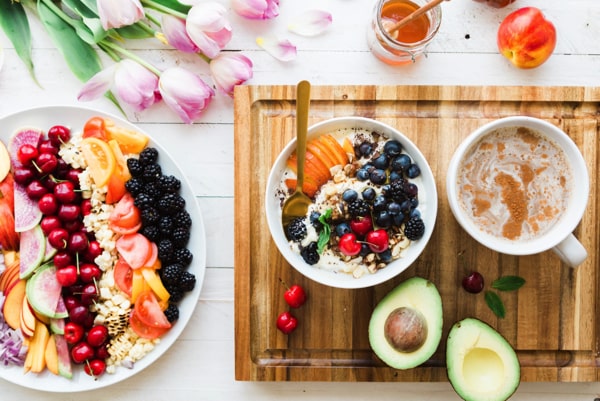 Aminosäure reiche Nahrung ist sehr wichtig Genügend Nährstoffe durch gesundes Essen aufnehmen